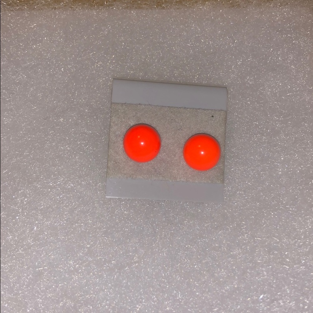 Neons orange earrings 🐠